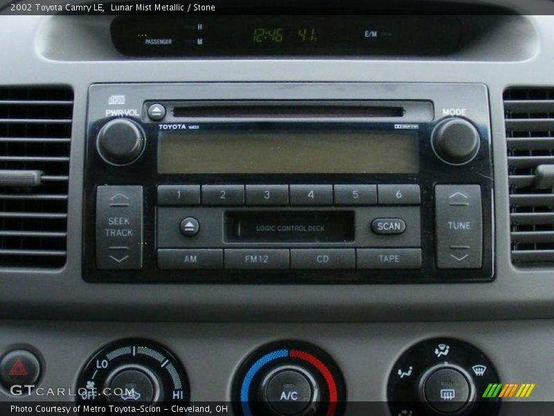 Lunar Mist Metallic / Stone 2002 Toyota Camry LE