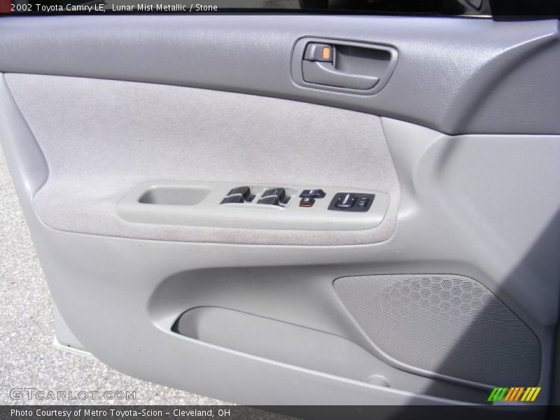 Lunar Mist Metallic / Stone 2002 Toyota Camry LE