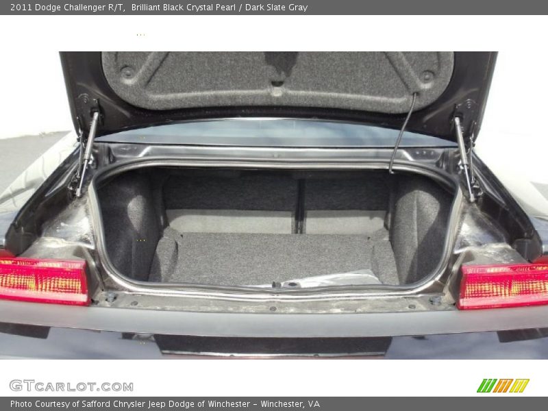  2011 Challenger R/T Trunk