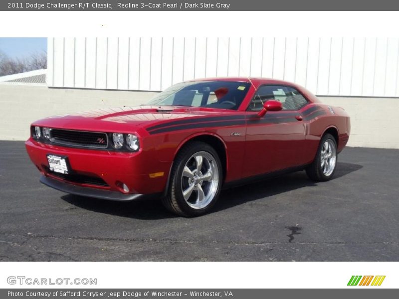 Front 3/4 View of 2011 Challenger R/T Classic