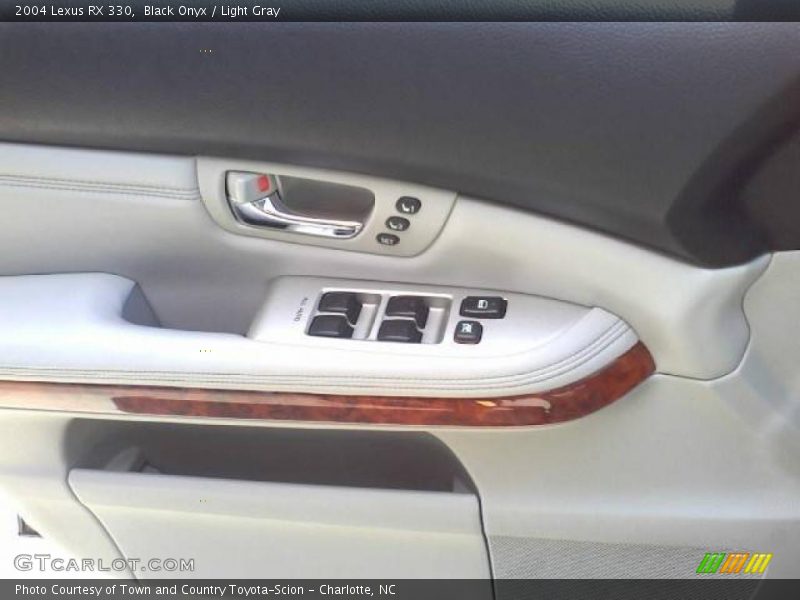 Black Onyx / Light Gray 2004 Lexus RX 330
