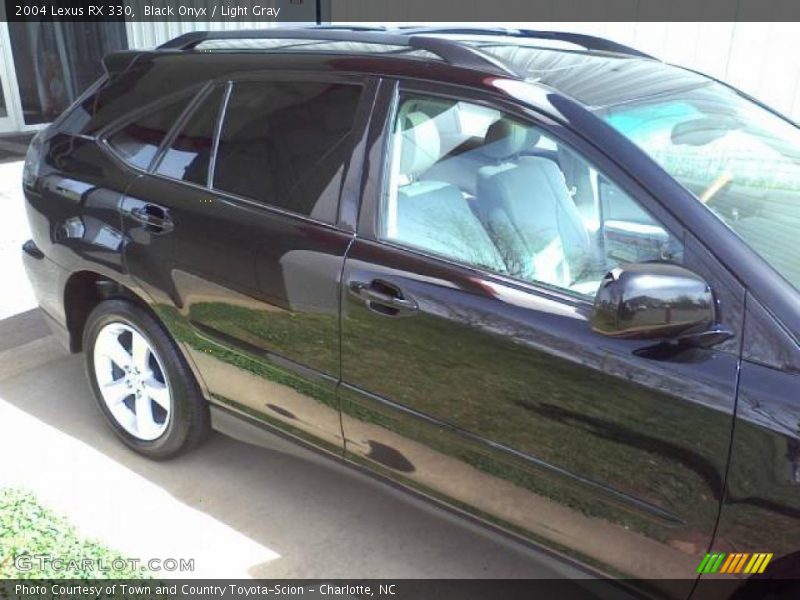 Black Onyx / Light Gray 2004 Lexus RX 330