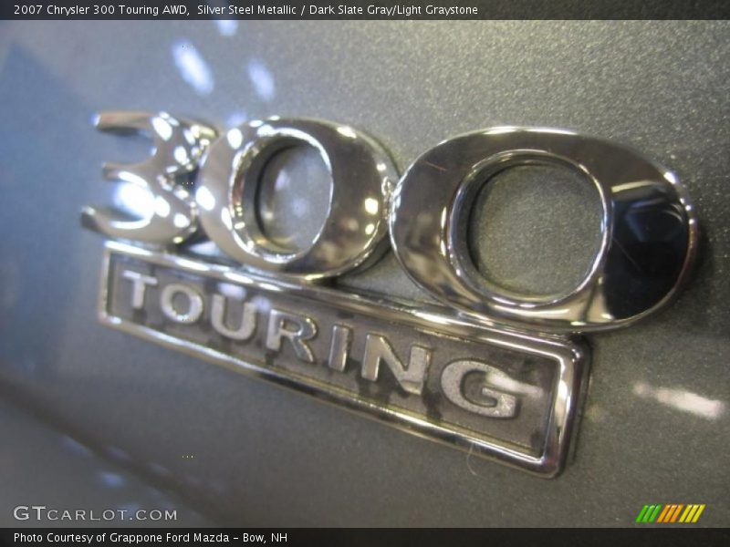  2007 300 Touring AWD Logo