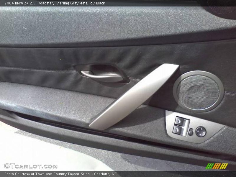 Sterling Gray Metallic / Black 2004 BMW Z4 2.5i Roadster