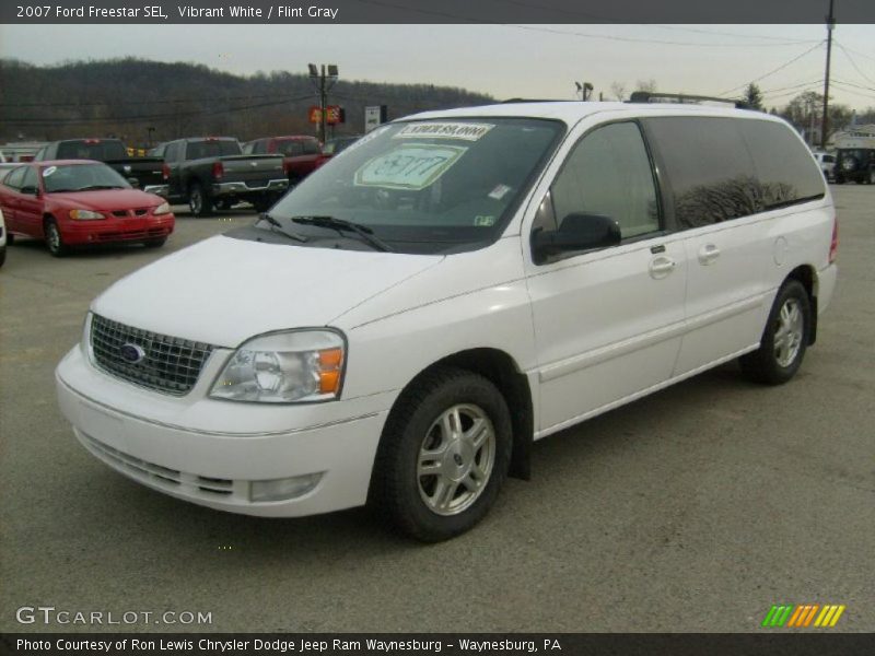 Vibrant White / Flint Gray 2007 Ford Freestar SEL