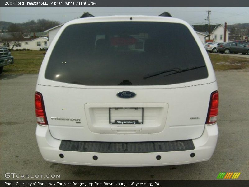 Vibrant White / Flint Gray 2007 Ford Freestar SEL