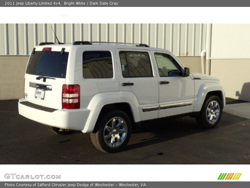 Bright White / Dark Slate Gray 2011 Jeep Liberty Limited 4x4