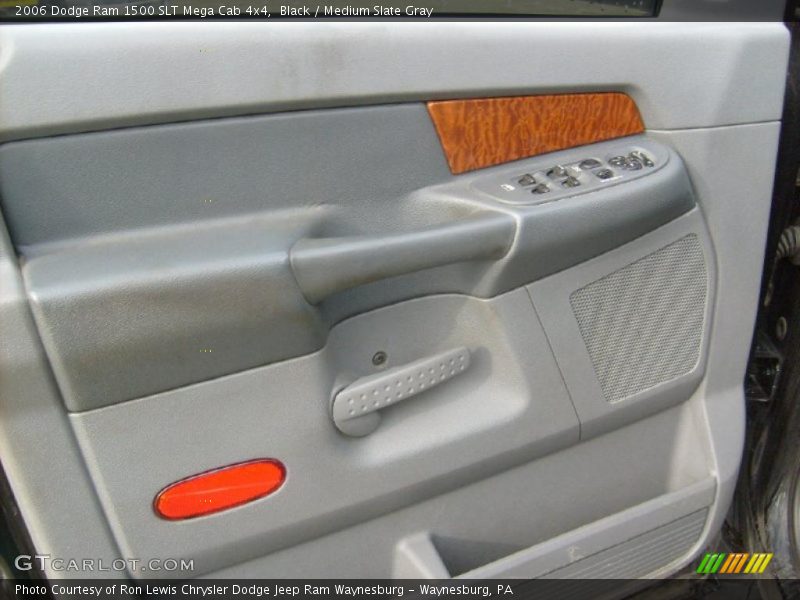 Black / Medium Slate Gray 2006 Dodge Ram 1500 SLT Mega Cab 4x4