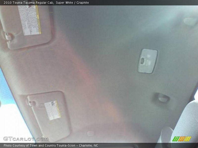 Super White / Graphite 2010 Toyota Tacoma Regular Cab