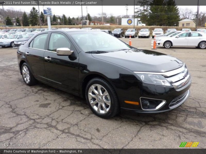 Tuxedo Black Metallic / Ginger Leather 2011 Ford Fusion SEL