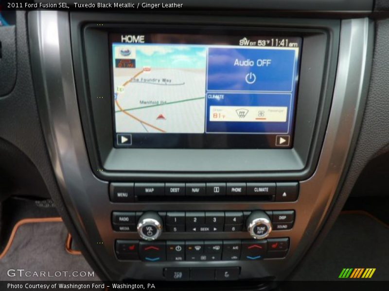 Tuxedo Black Metallic / Ginger Leather 2011 Ford Fusion SEL
