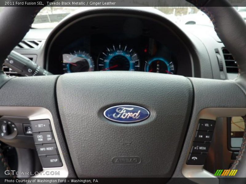 Tuxedo Black Metallic / Ginger Leather 2011 Ford Fusion SEL