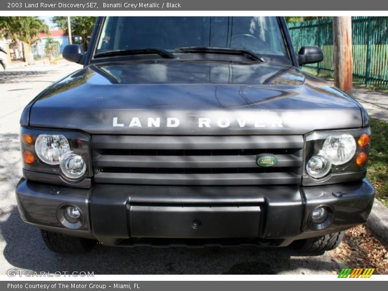 Bonatti Grey Metallic / Black 2003 Land Rover Discovery SE7