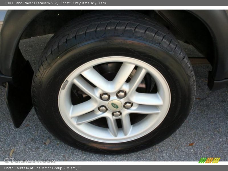Bonatti Grey Metallic / Black 2003 Land Rover Discovery SE7