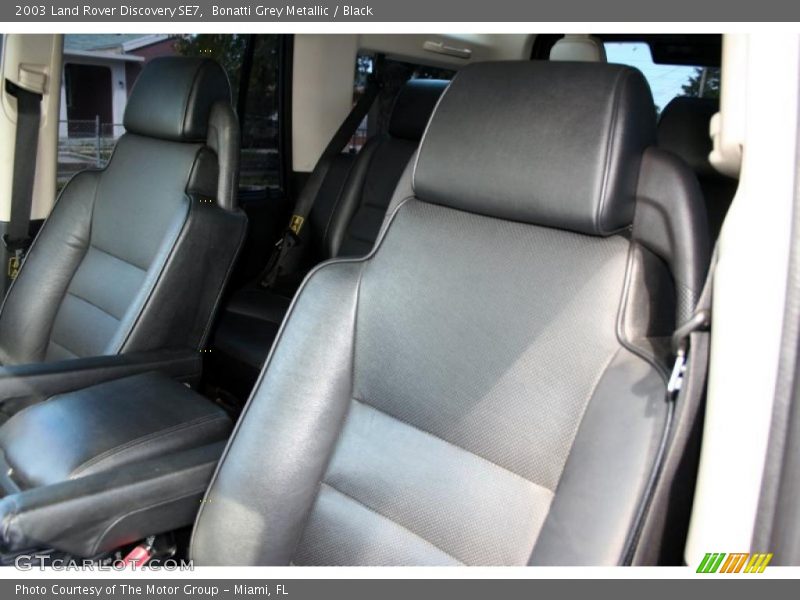 Bonatti Grey Metallic / Black 2003 Land Rover Discovery SE7