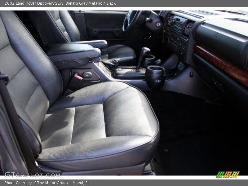 Bonatti Grey Metallic / Black 2003 Land Rover Discovery SE7