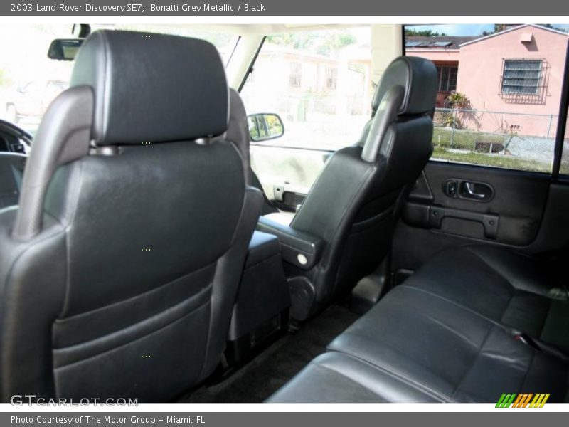 Bonatti Grey Metallic / Black 2003 Land Rover Discovery SE7