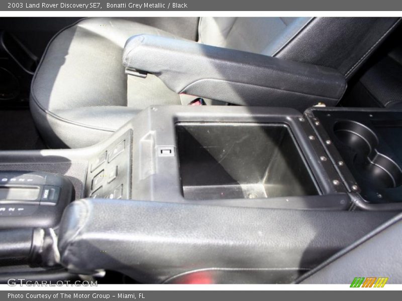 Bonatti Grey Metallic / Black 2003 Land Rover Discovery SE7