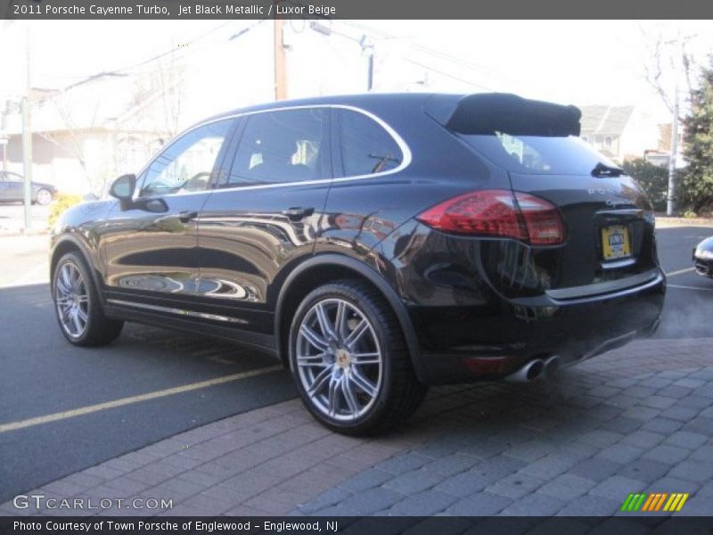 Jet Black Metallic / Luxor Beige 2011 Porsche Cayenne Turbo