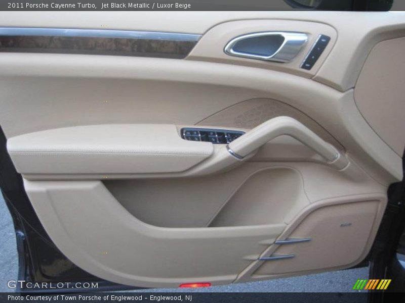 Door Panel of 2011 Cayenne Turbo