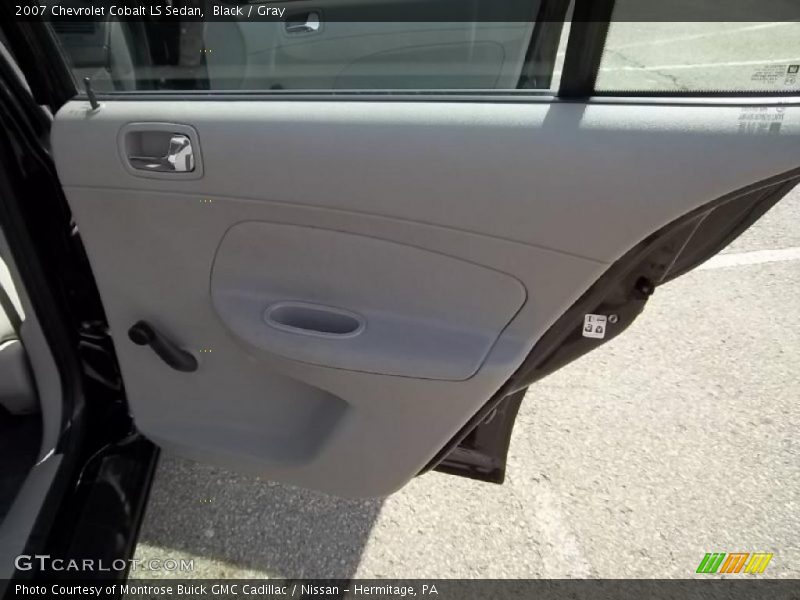 Black / Gray 2007 Chevrolet Cobalt LS Sedan