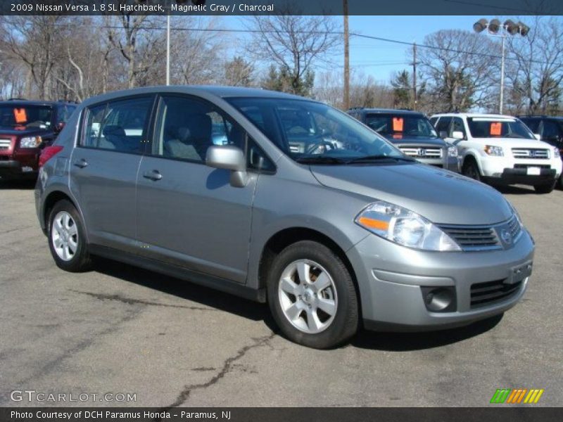 Magnetic Gray / Charcoal 2009 Nissan Versa 1.8 SL Hatchback
