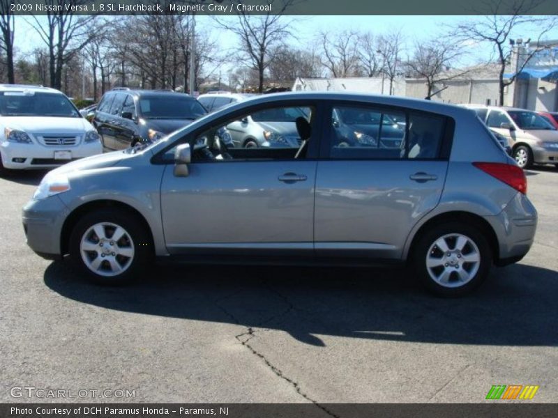 Magnetic Gray / Charcoal 2009 Nissan Versa 1.8 SL Hatchback