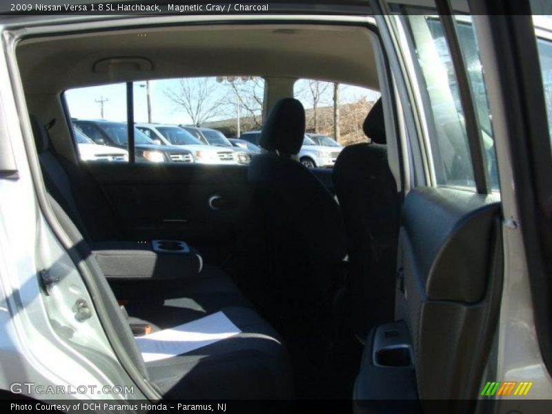 Magnetic Gray / Charcoal 2009 Nissan Versa 1.8 SL Hatchback