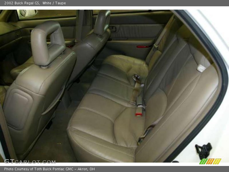  2002 Regal GS Taupe Interior