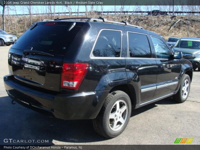 Black / Medium Slate Gray 2006 Jeep Grand Cherokee Laredo 4x4