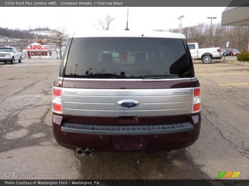 Cinnamon Metallic / Charcoal Black 2009 Ford Flex Limited AWD
