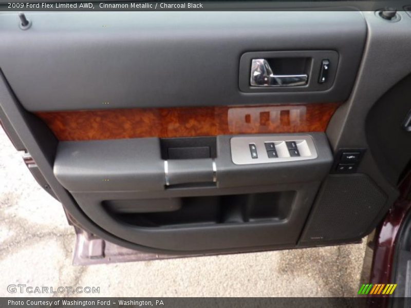 Cinnamon Metallic / Charcoal Black 2009 Ford Flex Limited AWD