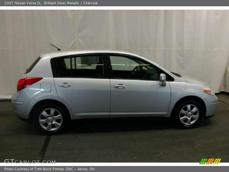 Brilliant Silver Metallic / Charcoal 2007 Nissan Versa SL