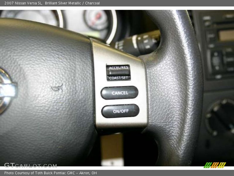 Brilliant Silver Metallic / Charcoal 2007 Nissan Versa SL
