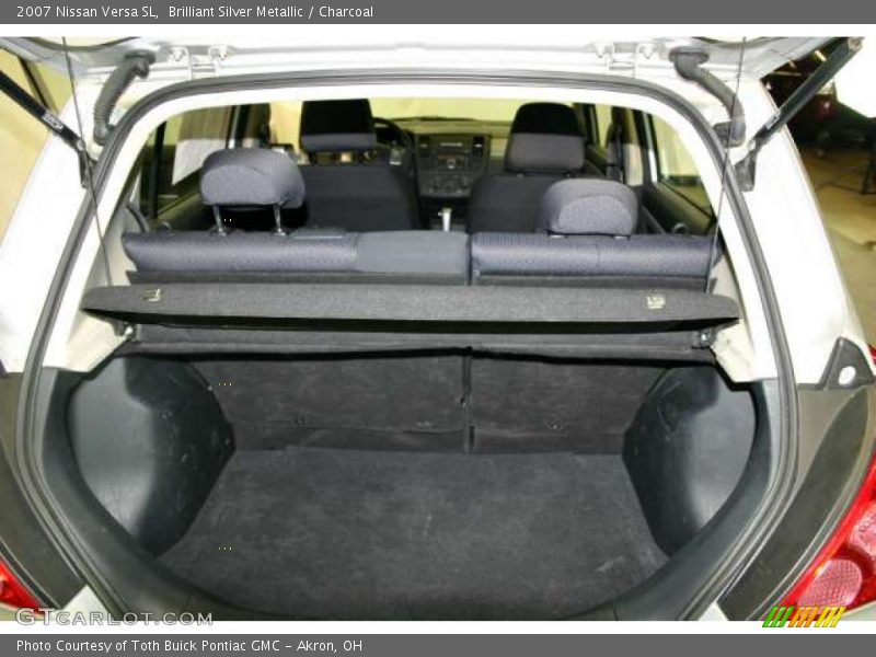 Brilliant Silver Metallic / Charcoal 2007 Nissan Versa SL