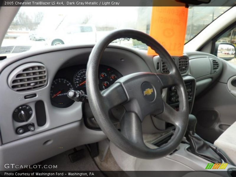 Dark Gray Metallic / Light Gray 2005 Chevrolet TrailBlazer LS 4x4