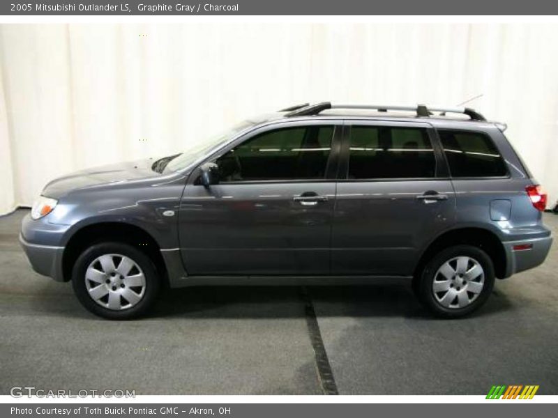 Graphite Gray / Charcoal 2005 Mitsubishi Outlander LS