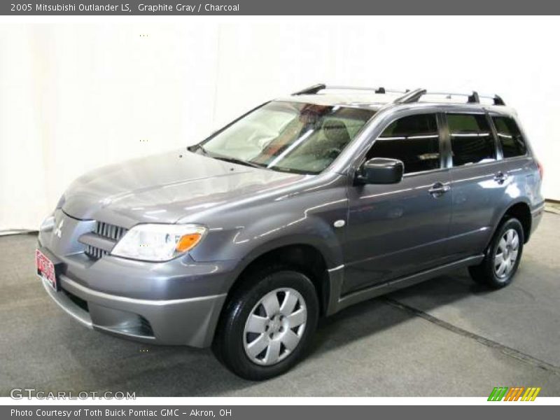 Graphite Gray / Charcoal 2005 Mitsubishi Outlander LS