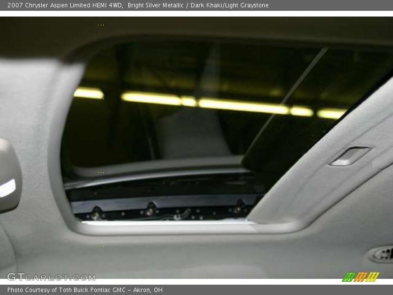 Bright Silver Metallic / Dark Khaki/Light Graystone 2007 Chrysler Aspen Limited HEMI 4WD