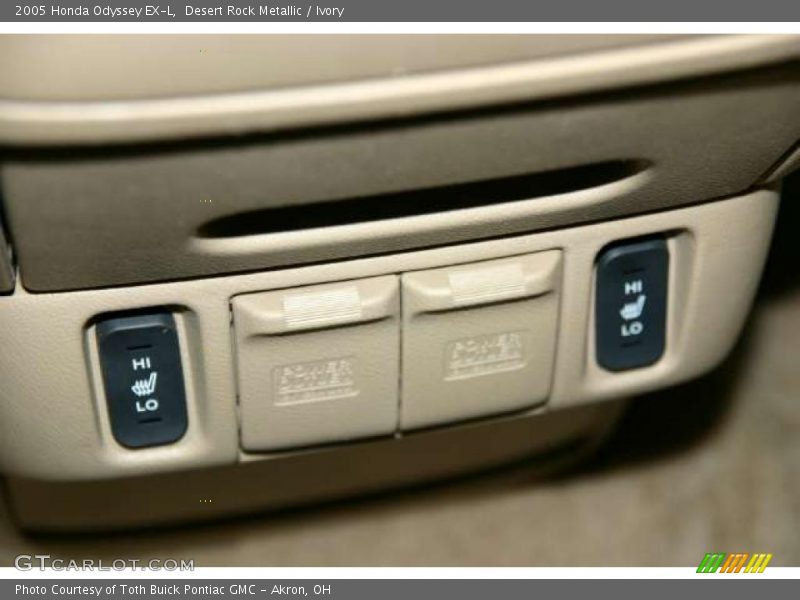 Desert Rock Metallic / Ivory 2005 Honda Odyssey EX-L