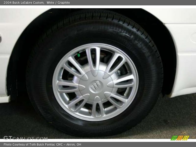 White / Graphite 2004 Buick LeSabre Custom
