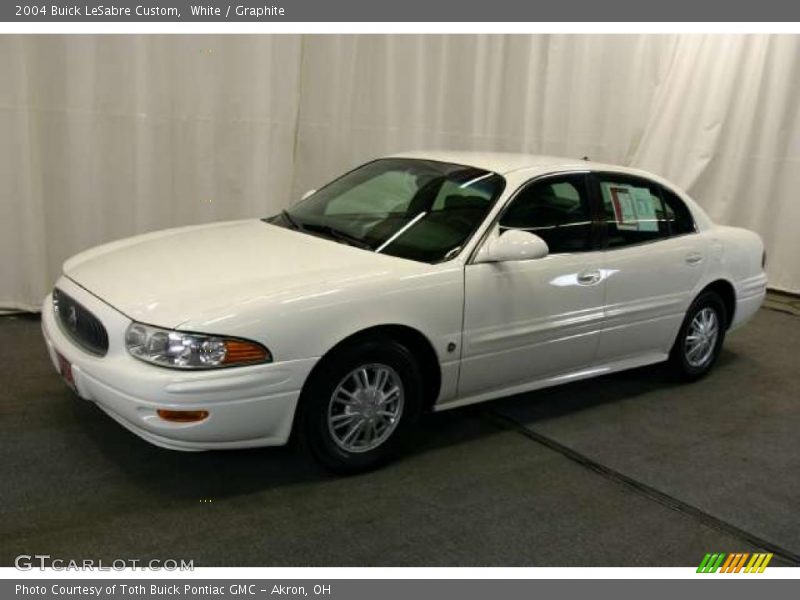 White / Graphite 2004 Buick LeSabre Custom