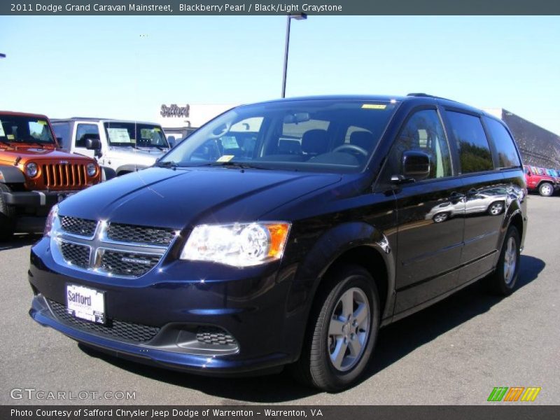 Blackberry Pearl / Black/Light Graystone 2011 Dodge Grand Caravan Mainstreet