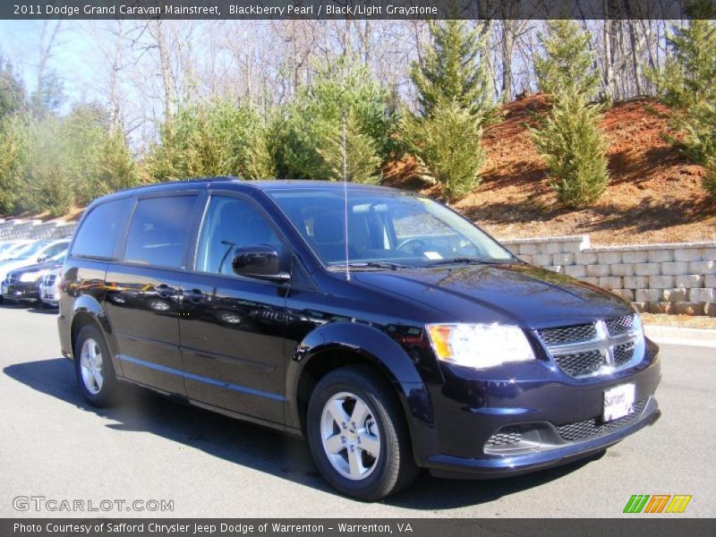 Blackberry Pearl / Black/Light Graystone 2011 Dodge Grand Caravan Mainstreet
