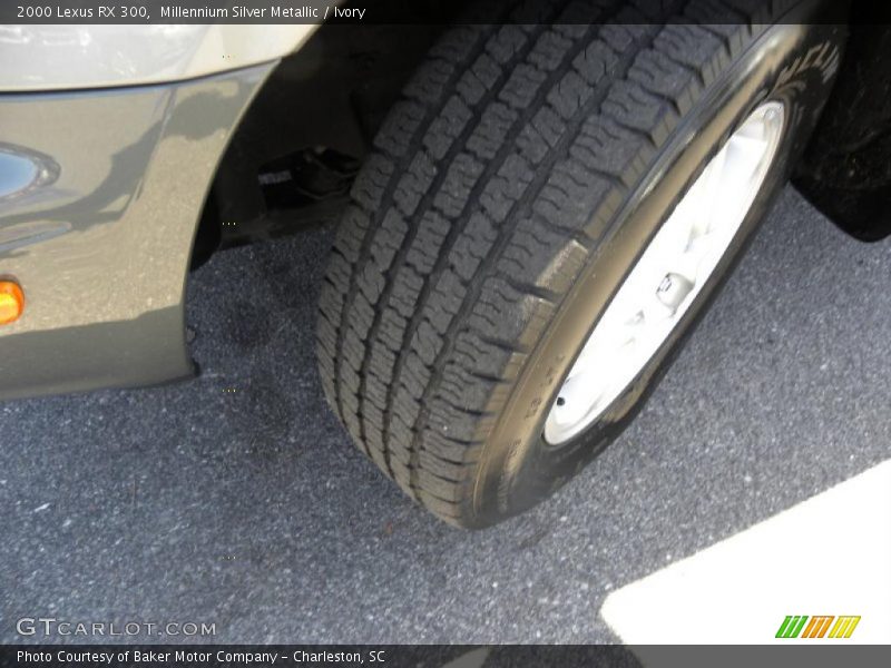 Millennium Silver Metallic / Ivory 2000 Lexus RX 300