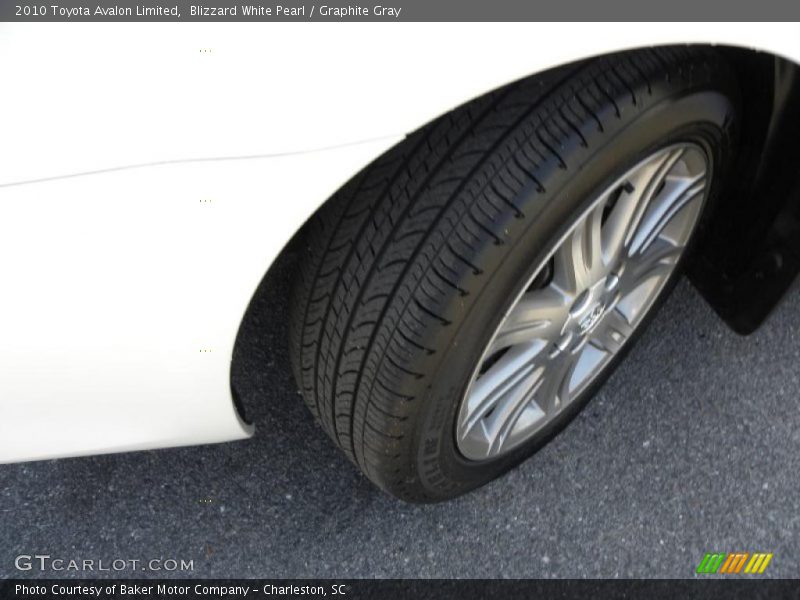 Blizzard White Pearl / Graphite Gray 2010 Toyota Avalon Limited