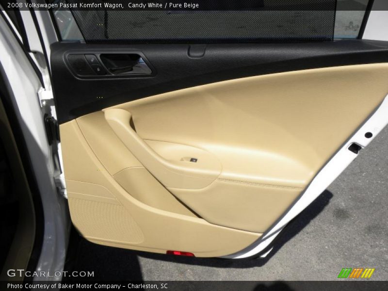 Candy White / Pure Beige 2008 Volkswagen Passat Komfort Wagon