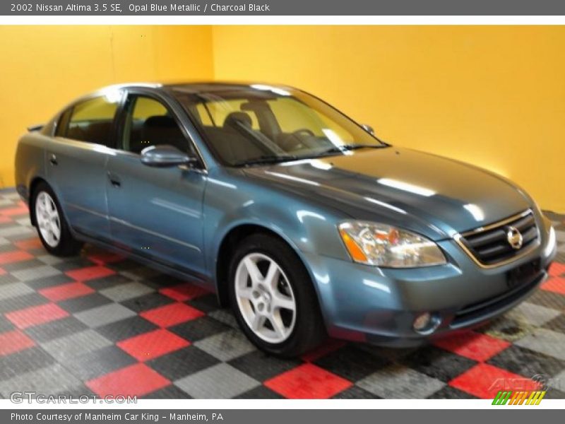 Opal Blue Metallic / Charcoal Black 2002 Nissan Altima 3.5 SE