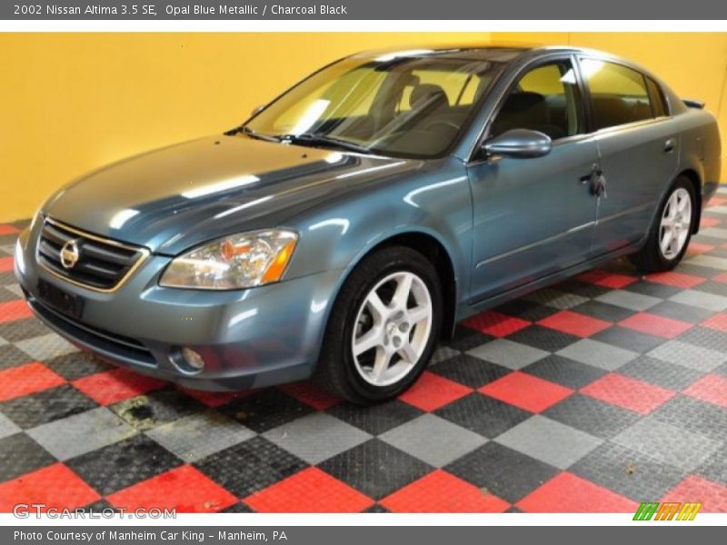 Opal Blue Metallic / Charcoal Black 2002 Nissan Altima 3.5 SE