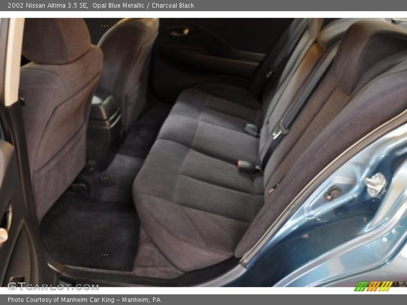 Opal Blue Metallic / Charcoal Black 2002 Nissan Altima 3.5 SE